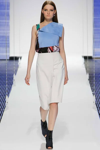 Look 39